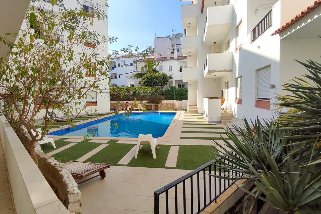 Gyula Old Town Apartment Albufeira Bagian luar foto